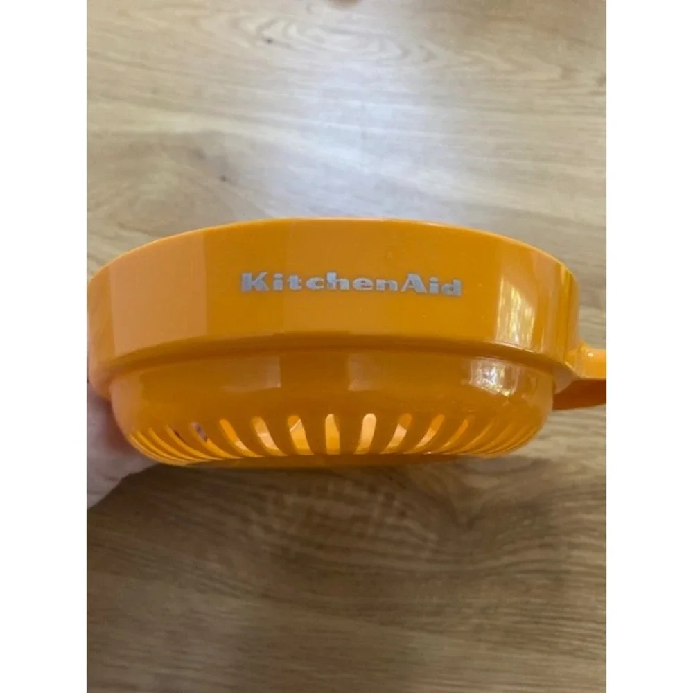 KitchenAid EKCO Manual Citrus Juicer Lot 3 Yellow Orange Good Vintage Hand Press